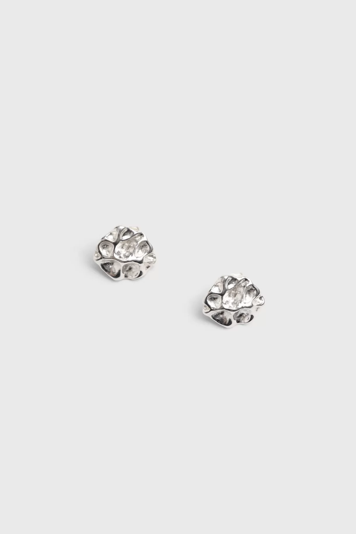 Women Rodebjer Textured Earring